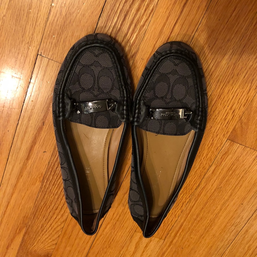 Coach Olive Black & Grey Signature Logo Loafers for Woman Size 9 great shape